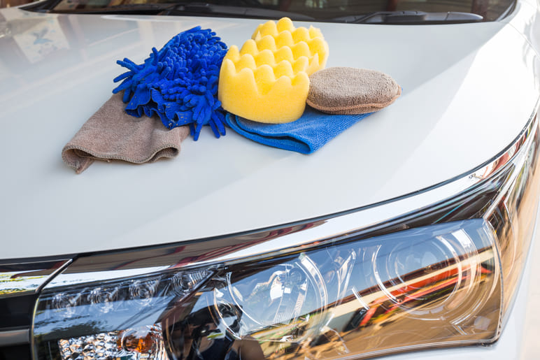 Dicas para limpar automóveis: Como limpar exterior e interior do automóvel