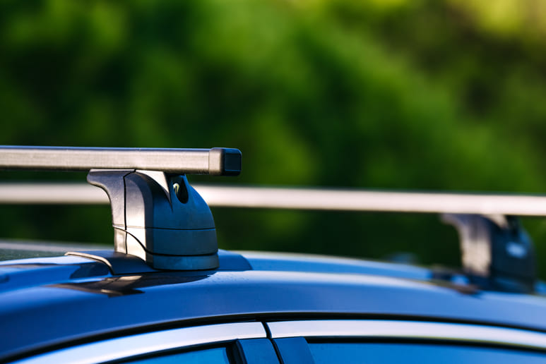 Auton kattotelineet: Miten niitä käytetään ja mitä ottaa huomioon