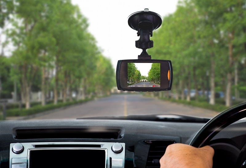 Cum alegem camera video auto