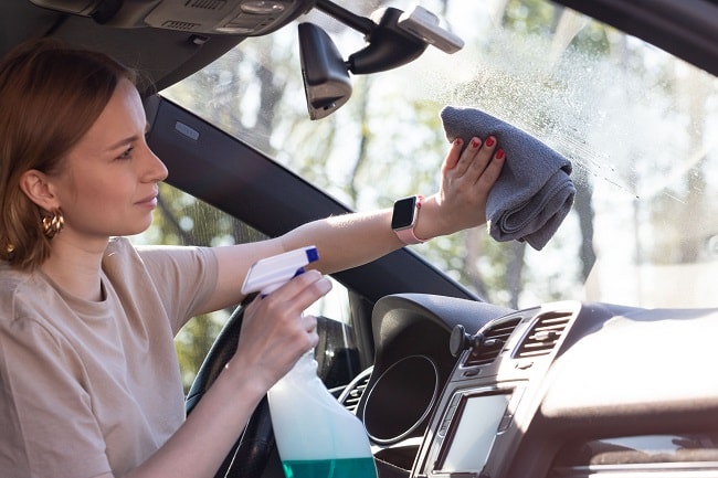 Comment nettoyer facilement un siège de voiture ? - Le Blog du Detailing