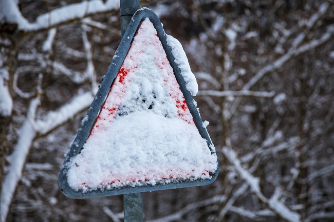 12 conseils d'AUTODOC pour conduire en sécurité en hiver