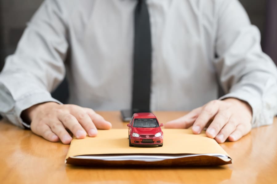 Assicurazione auto: la guida completa