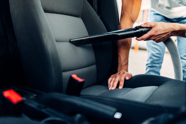 Polsterreinigung: Wie können Sie Ihr Autositze reinigen