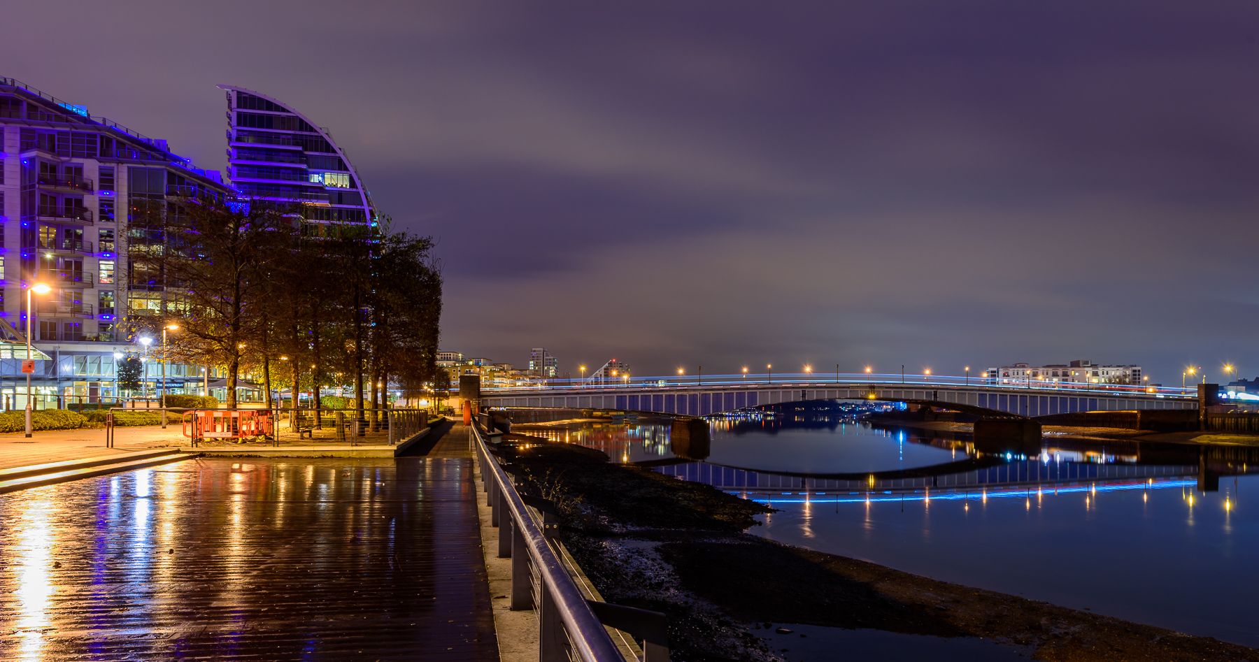 Wandsworth Bridge at Night