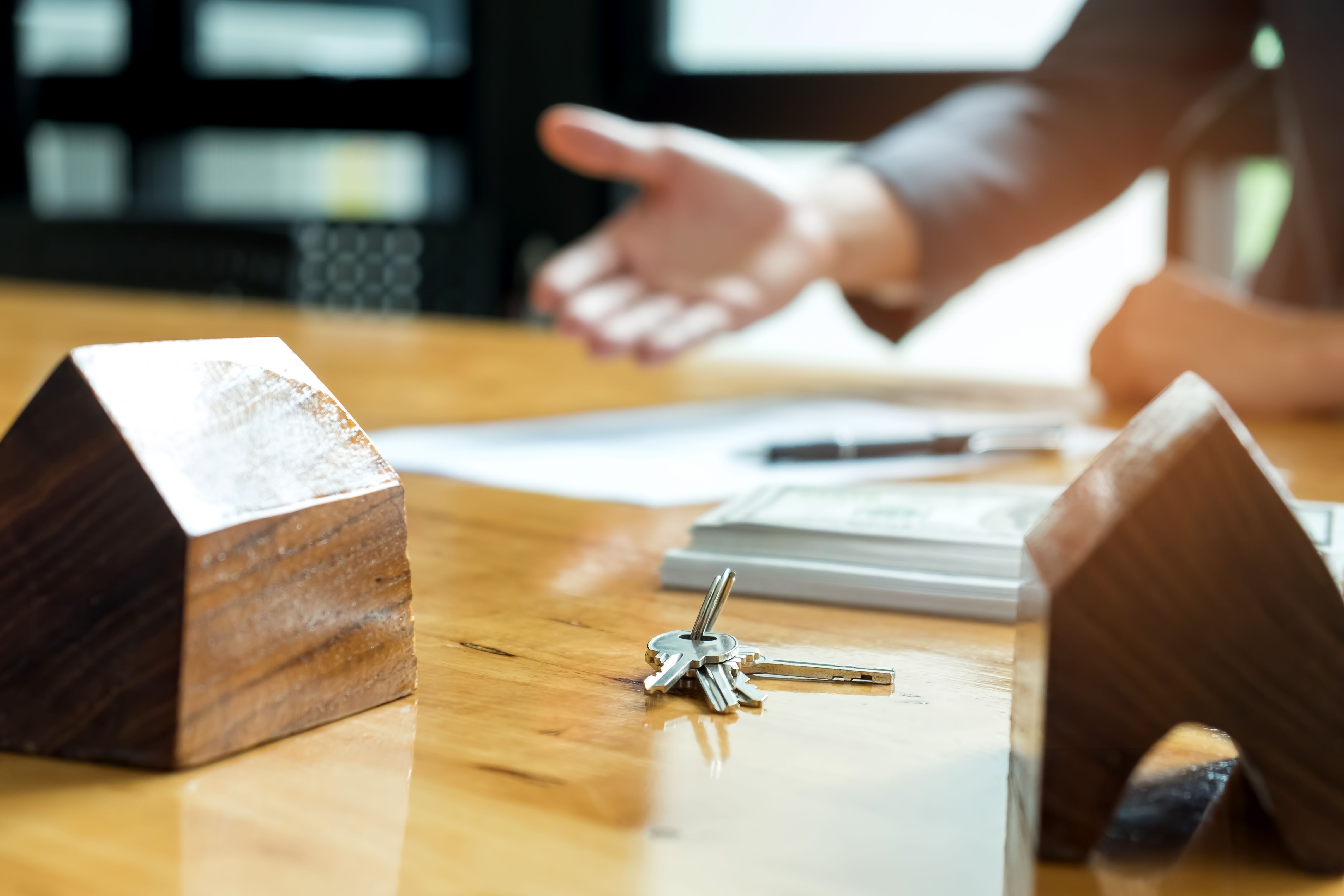 Documents with the replica and keys on a table