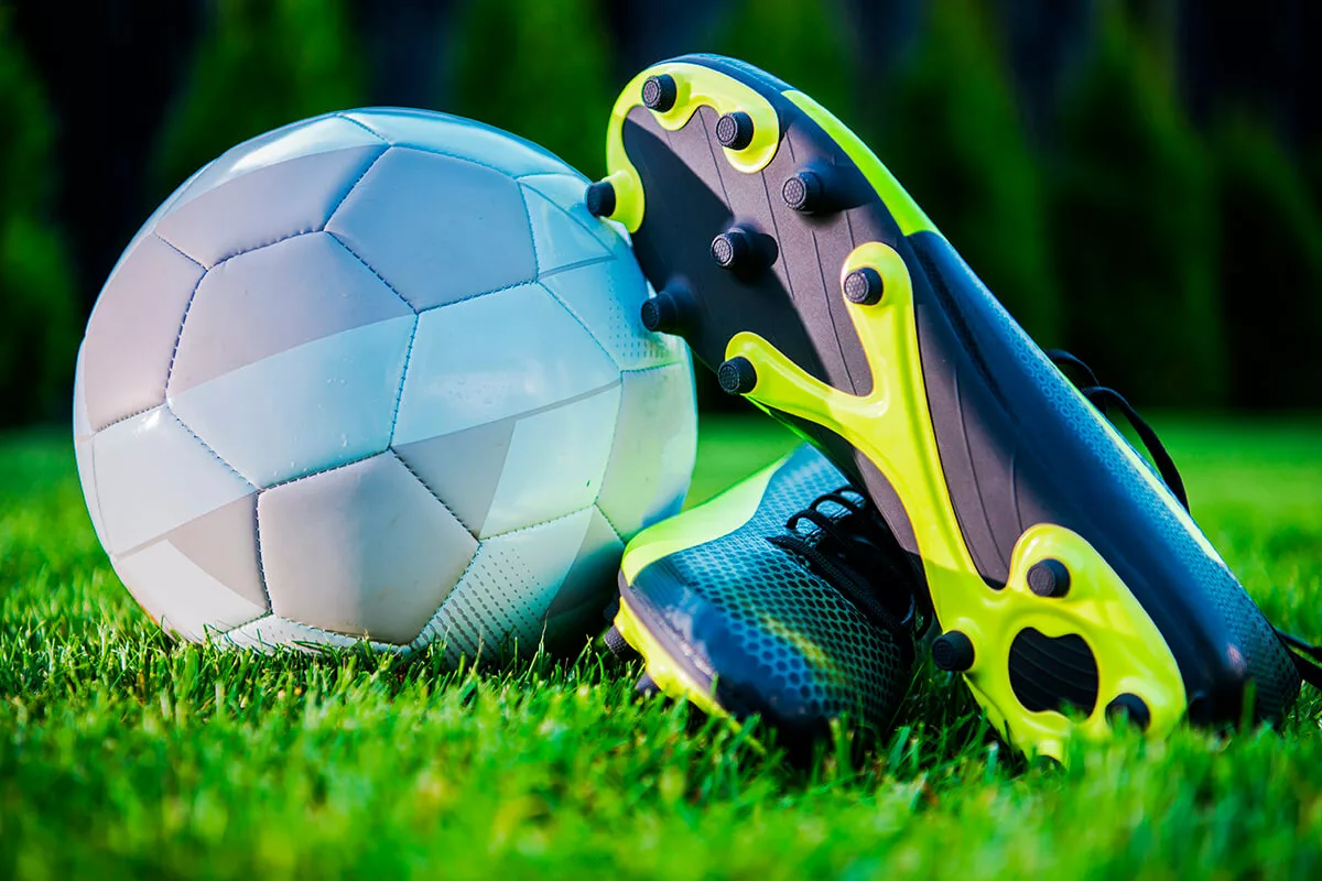 Futbol libre: creatividad, tecnica y decision en cancha