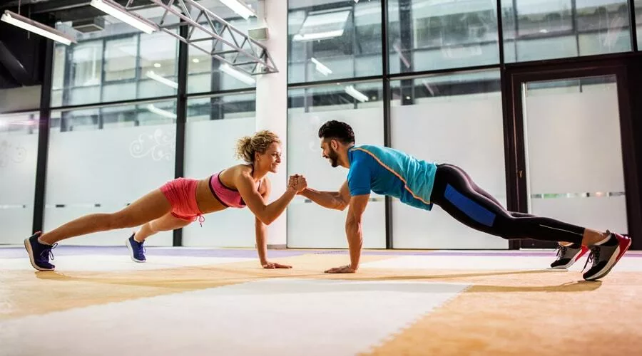 Gym partner: cómo elegir compañero de entrenamiento