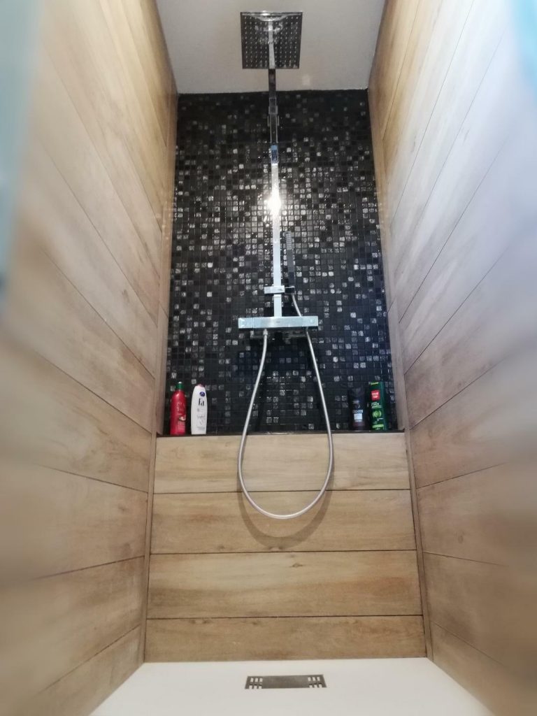 Carrelage De Salle De Bain 30 Idées Pour Vous Inspirer