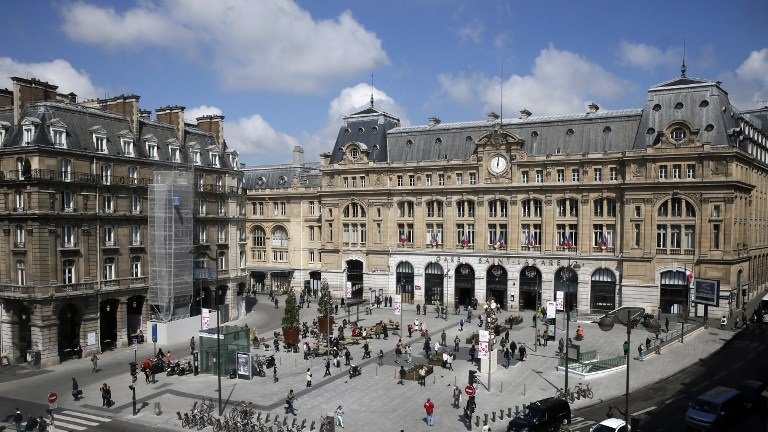 saint-lazare bureaux 9ème