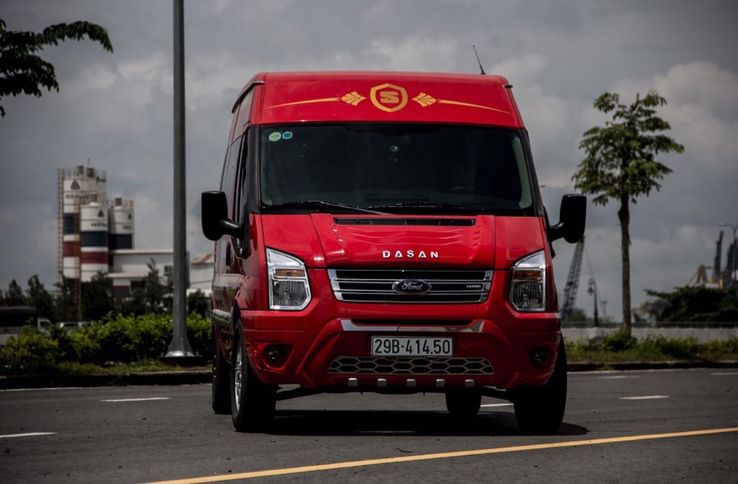 Xe limousine đi Hải Phòng: Beegroup