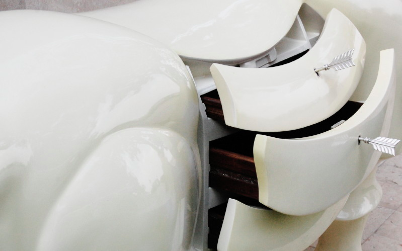 Rhino Dresser
