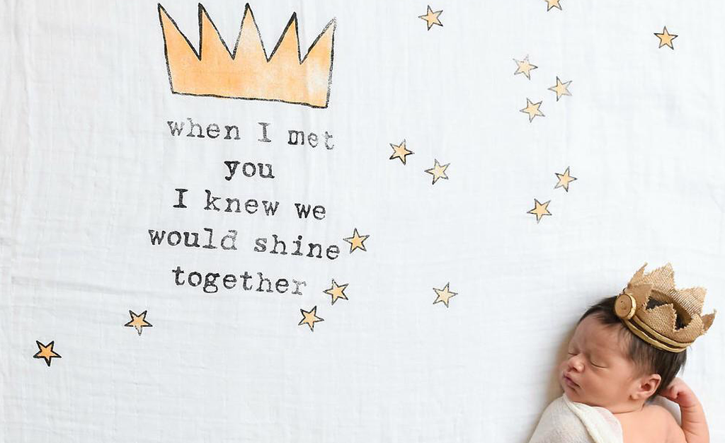 Crown Swaddle