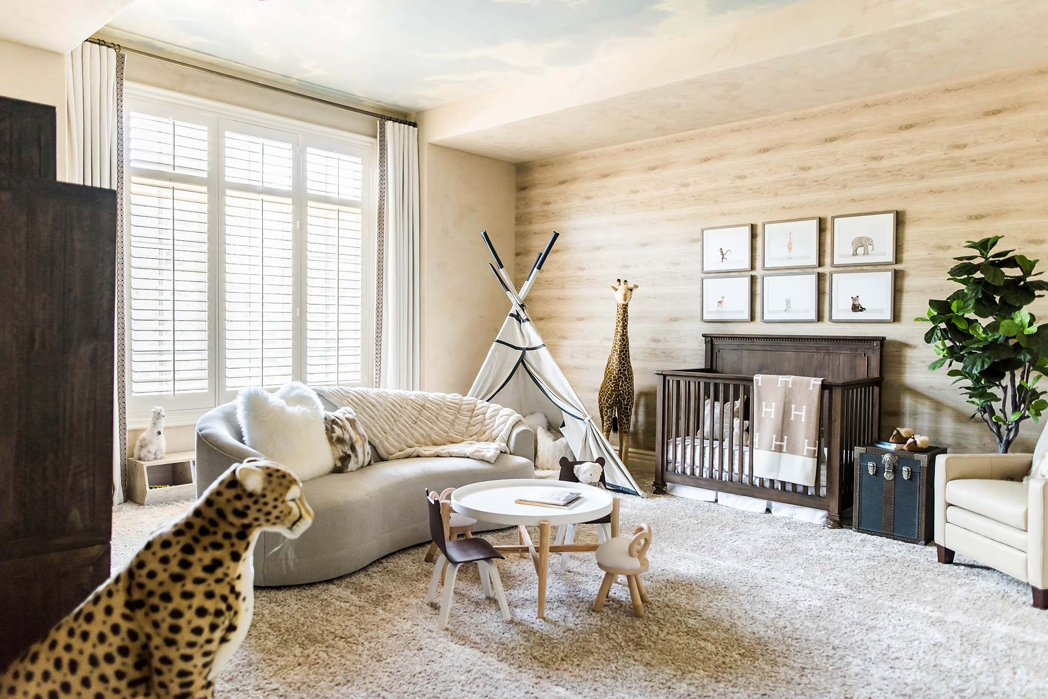 This Lovely Safari Nursery Really Has it All + Tips on Filling a Large ...