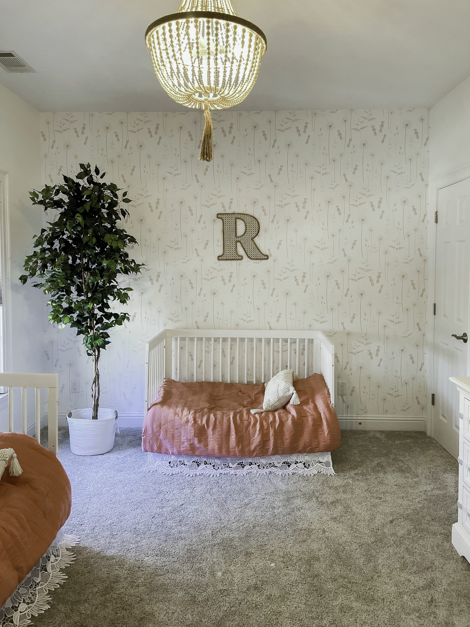 Bedding, Pillow