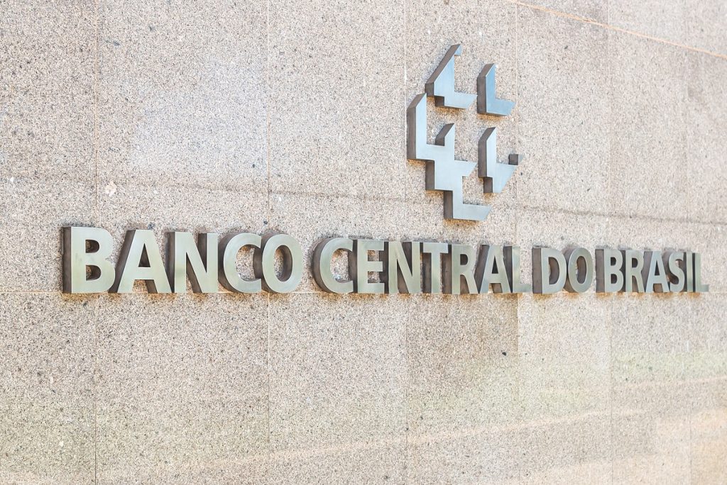 Concurso Bacen: banca é definida; Iniciais de R$ 20.9 mil