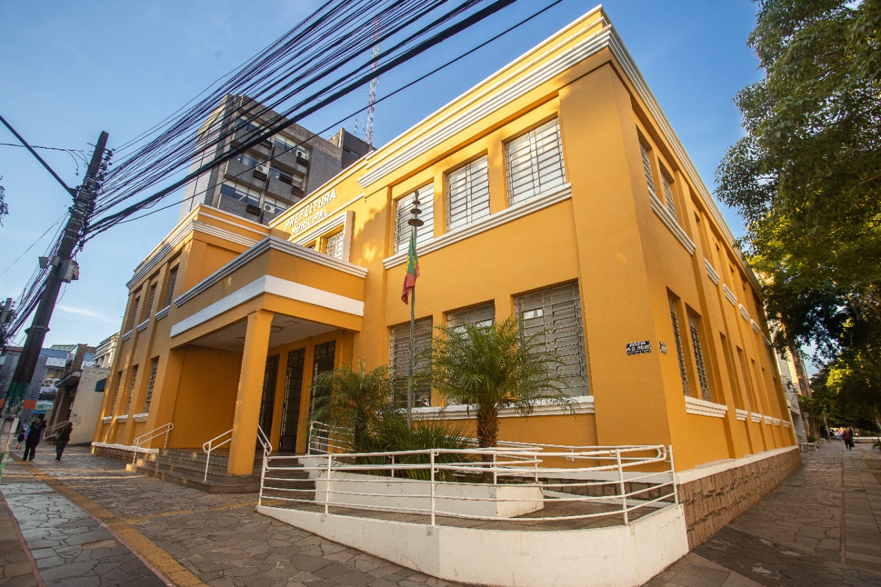 Prefeitura de Canoas lança editais com salários de até R 16.816,03