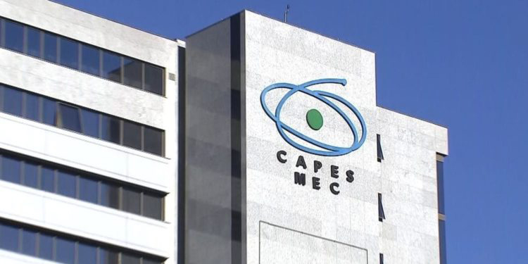 Concurso CAPES: cebraspe será a banca; Iniciais de R$ 6.1 mil