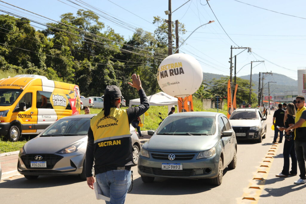 Concurso SECTRAN Maricá: edital aberto; até R$ 4 mil iniciais