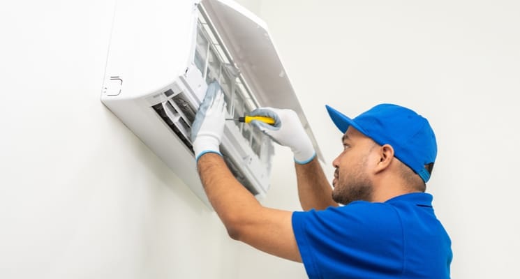 Urban Mop AC Repair & Maintenance:Quality AC cleaning Dubai