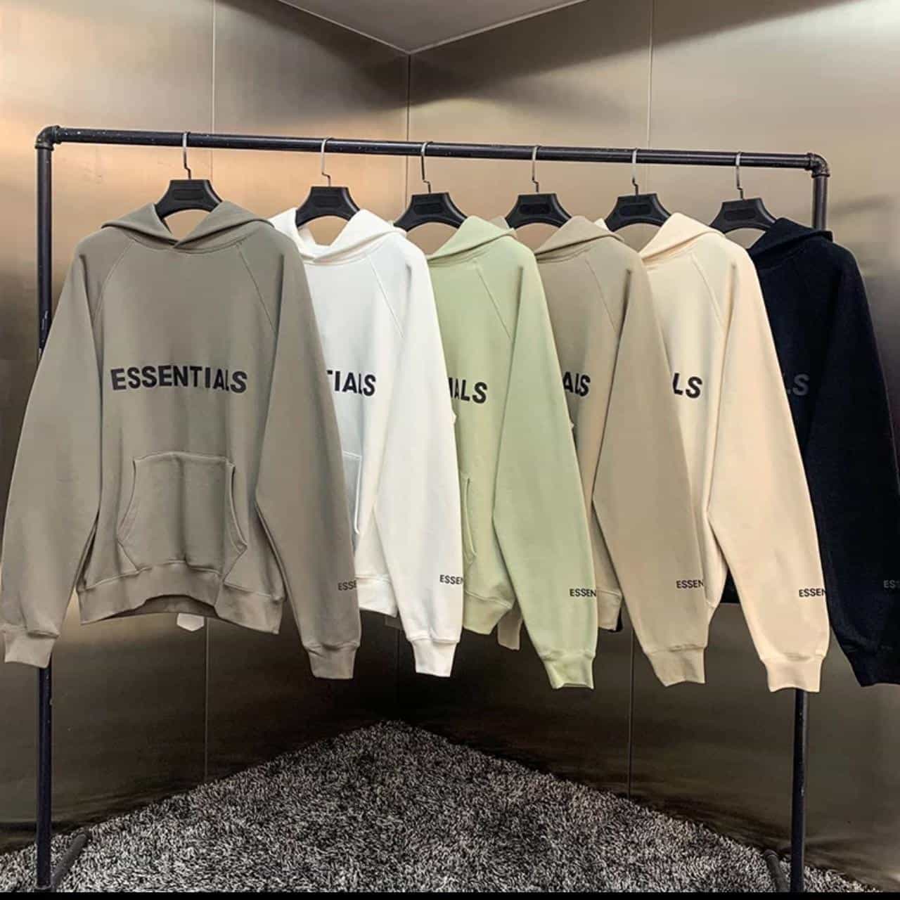 Essential Clothing for the Ultimate Fall/Winter Capsule Wardrobe