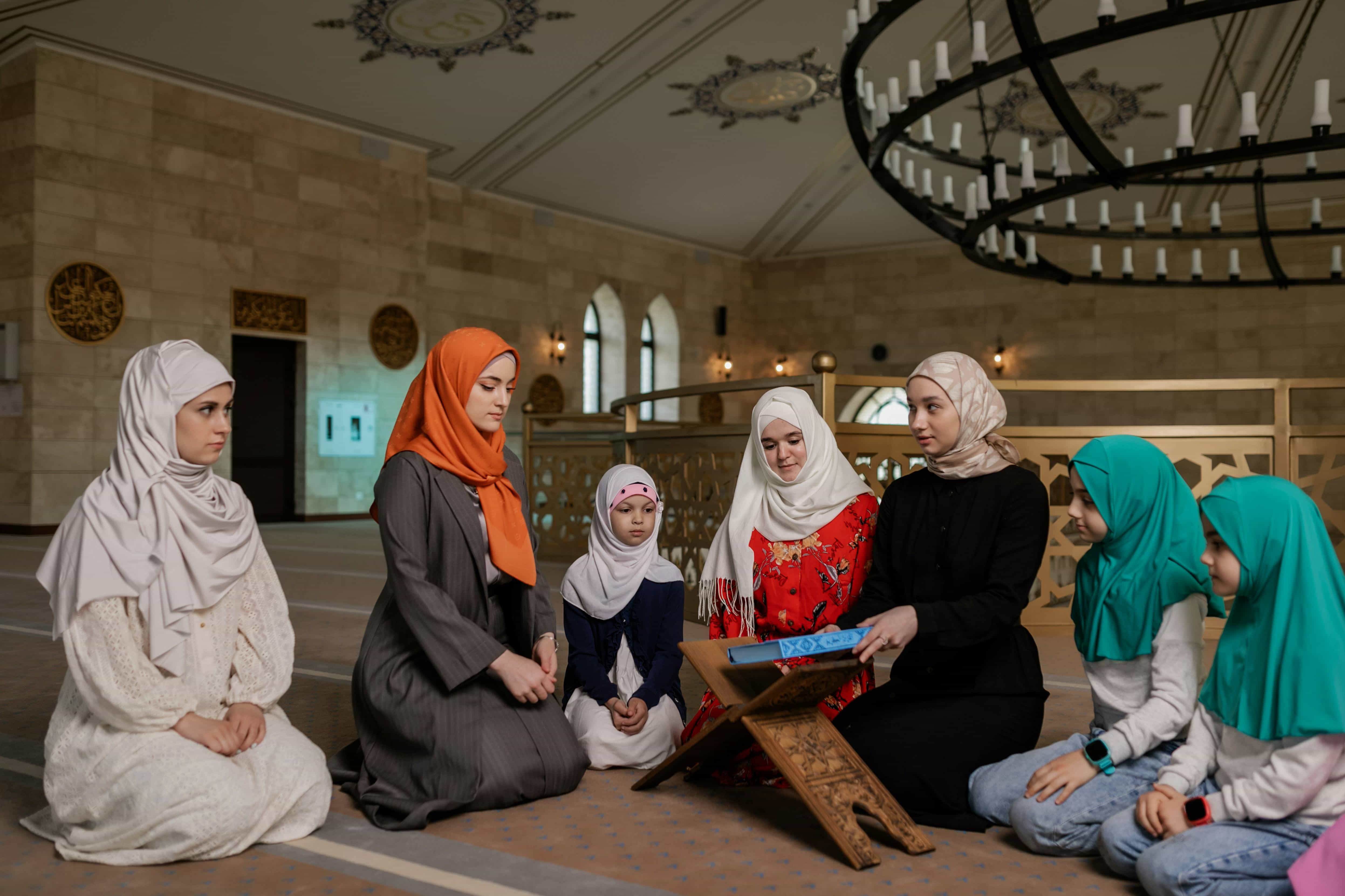 Join Your children in enticing online Quran courses nowadays