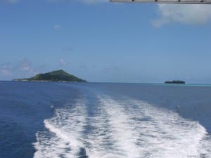 泊まっていた島と、モツタプ。