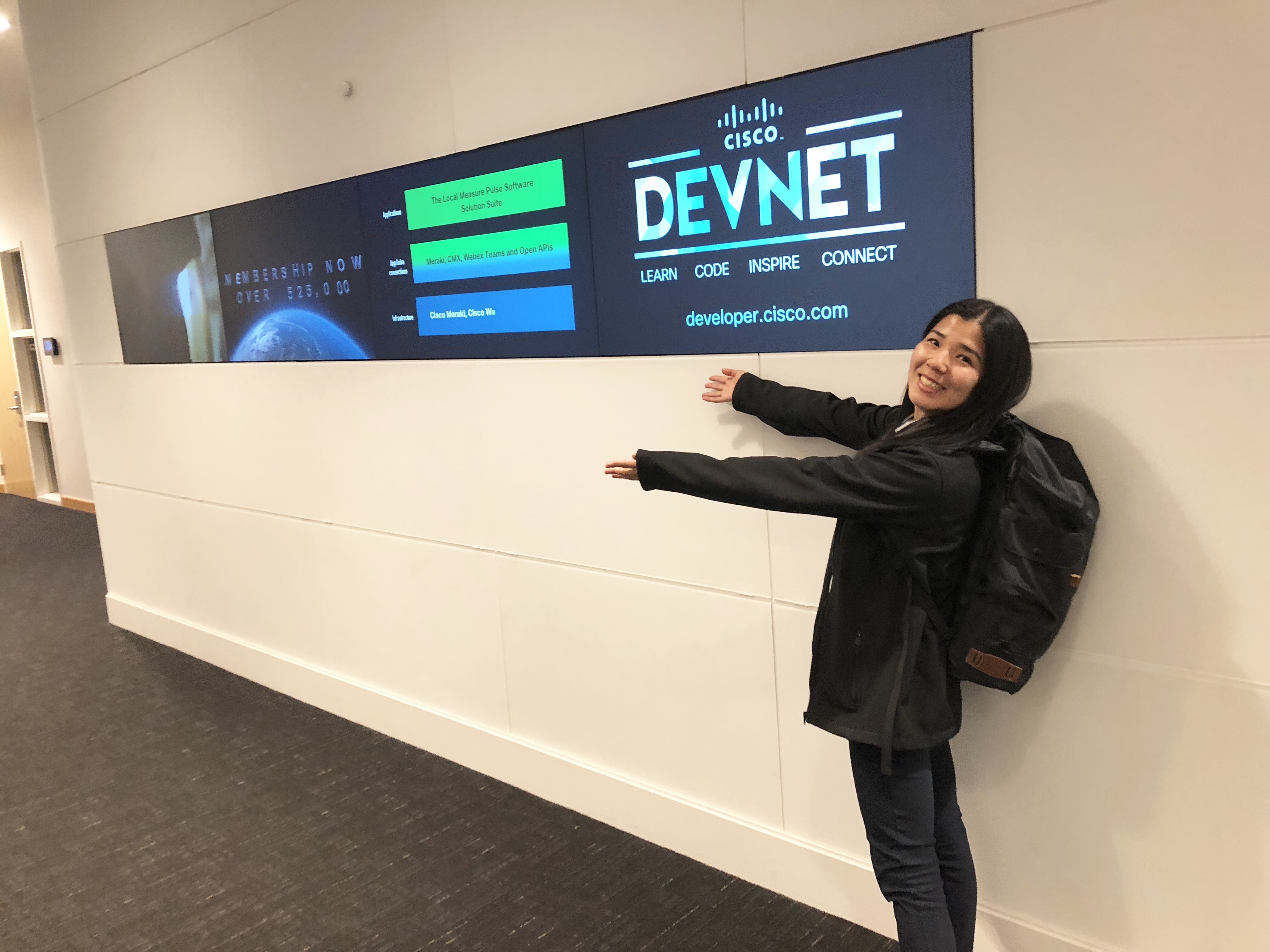 DevNet_Cynthia_Oshiro_NetAcad_Cisco_Latinoamerica_DevNet_Silvia_Spiva_Chris_Oggerino_Cisco_Customer_Experience_Center