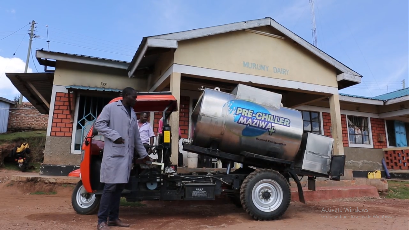 Savanna Circuit Tech's milk chiller in action