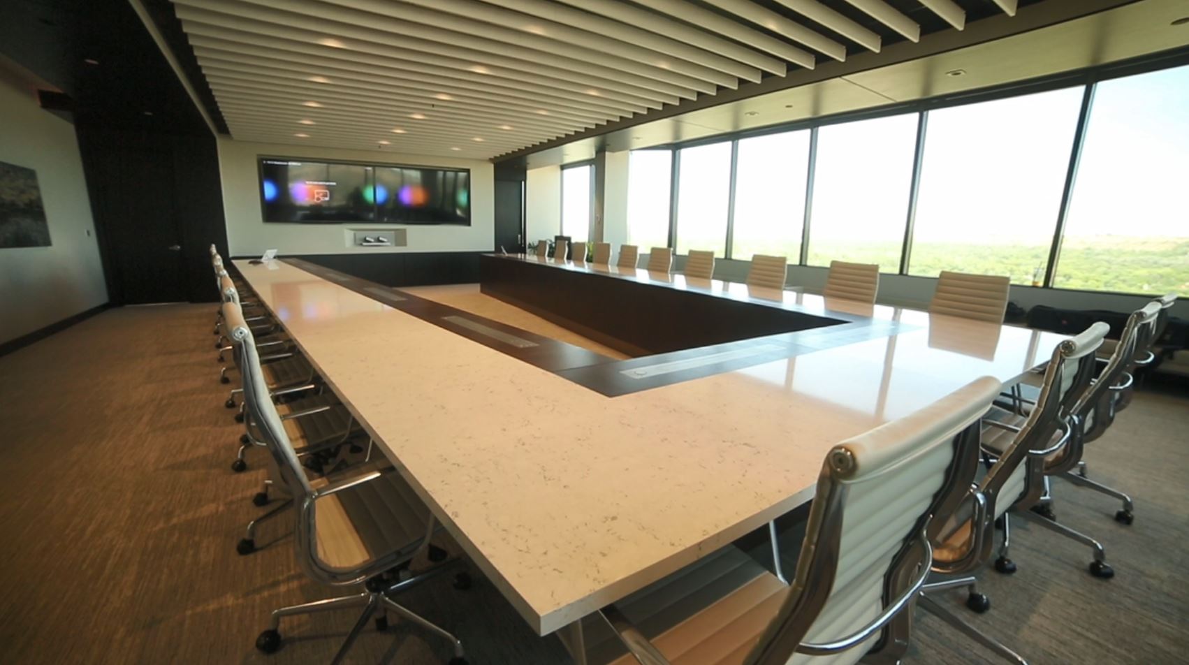 Bringing Better Technology to the Boardroom