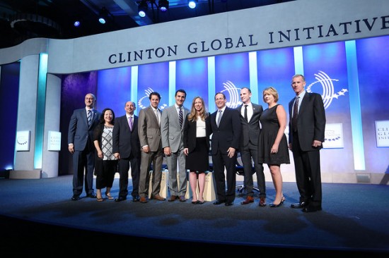 Cisco Senior Vice President of Corporate Affairs Tae Yoo (second from left) joined representatives from the National Service Alliance and Lumina at the Clinton Global Initiative Annual Meeting on September 22, 2014 to announce their commitment to promote and support national service opportunities. 