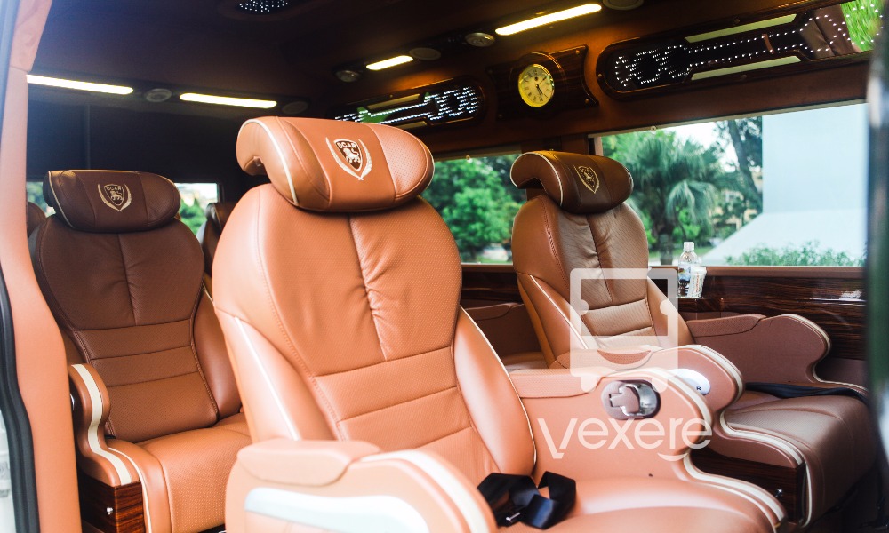 Xe Pumpkin Limousine đi Lào Cai