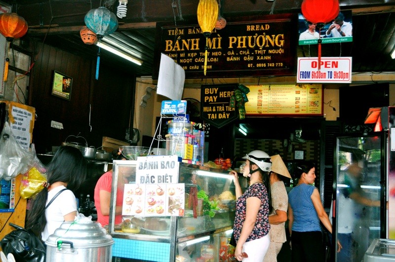 Bánh mì Phượng