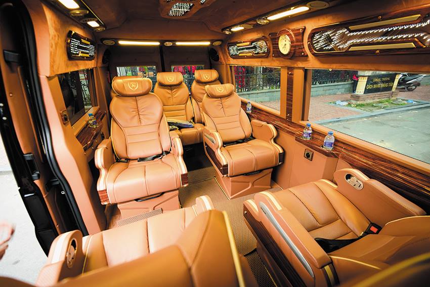 Xe Cô Tô Limousine đi Hạ Long từ Hà Nội