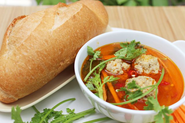 Bánh mì xíu mại 