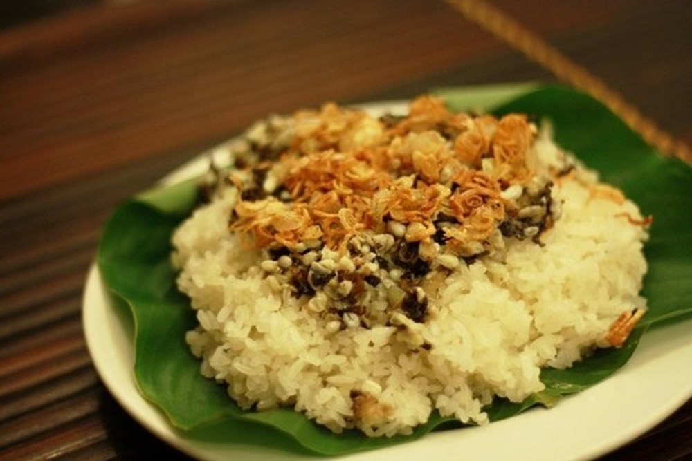 Món ngon Ninh Bình: Xôi trứng kiến