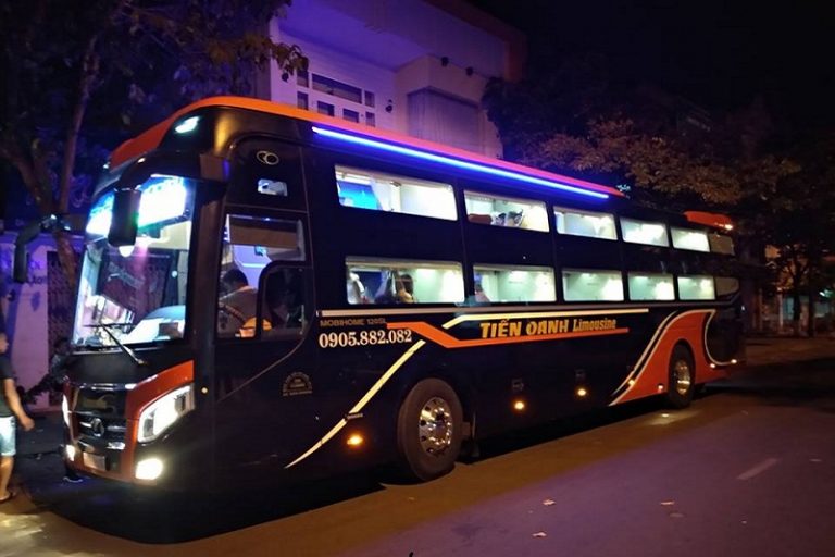 Xe limousine đi Gia Nghĩa từ Sài Gòn: Tiến Oanh