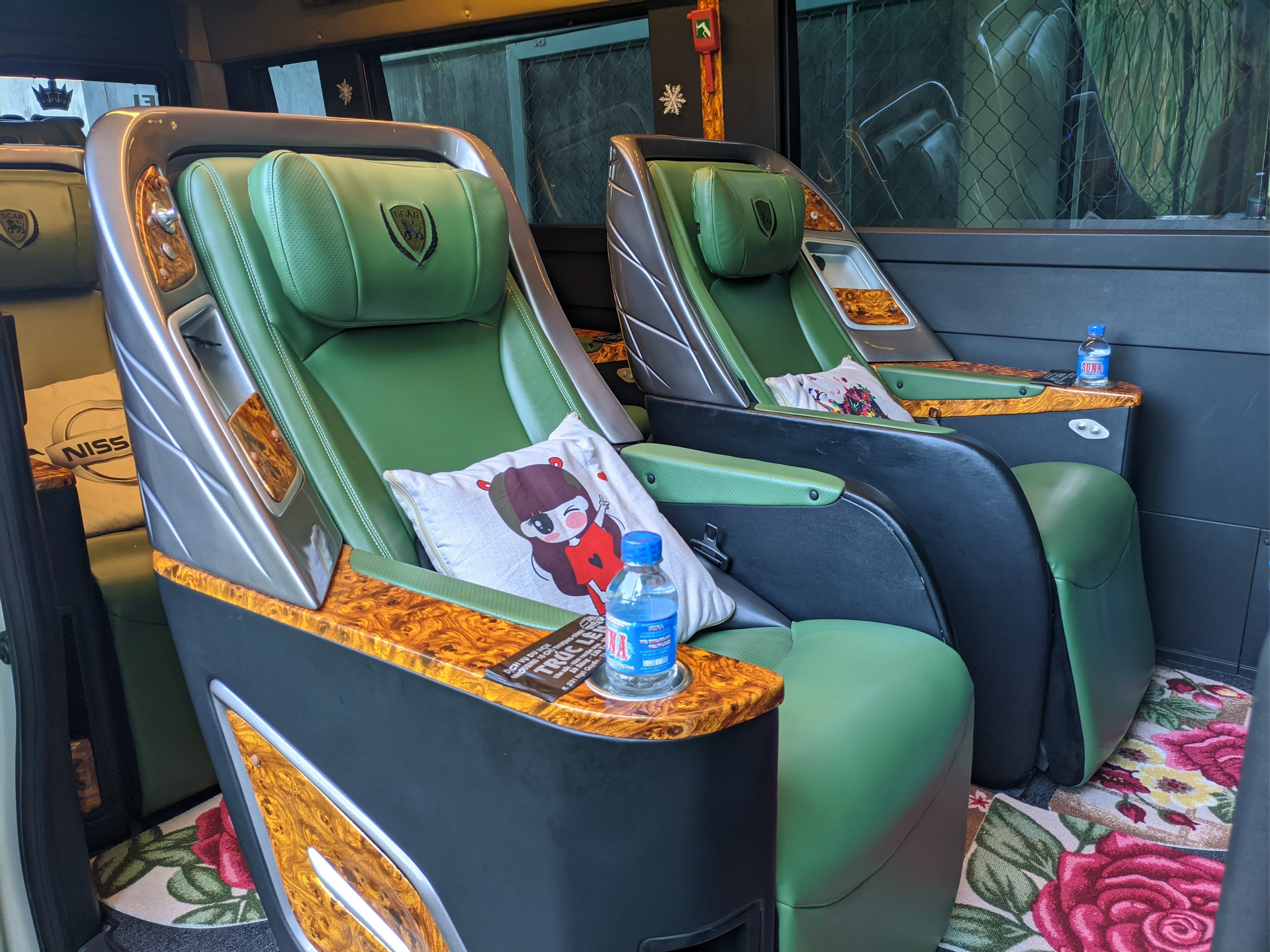 Nội thất xe Trúc Lên Limousine