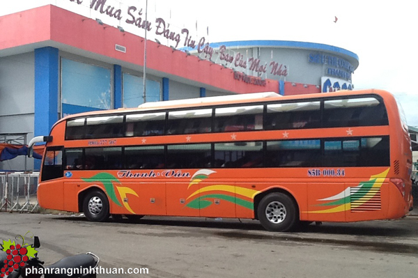 Thanh Van Bus to Phan Rang from Sai Gon