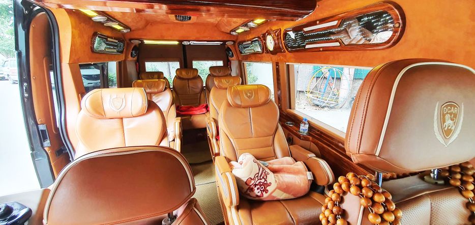 Nội thất hãng xe Mộc Châu Limousine