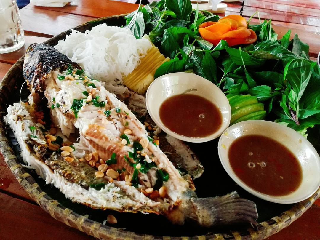 Ăn gì ở Làng Cù Lần?