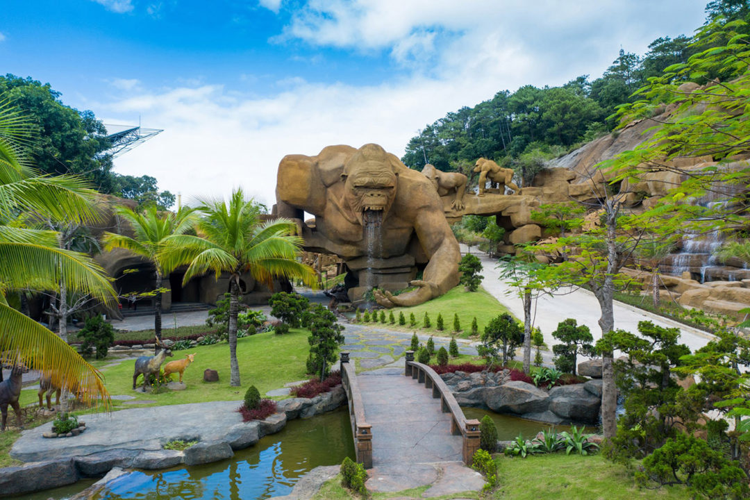 Công viên khủng long - "phim trường Hollywood" xịn xò tại Việt Nam