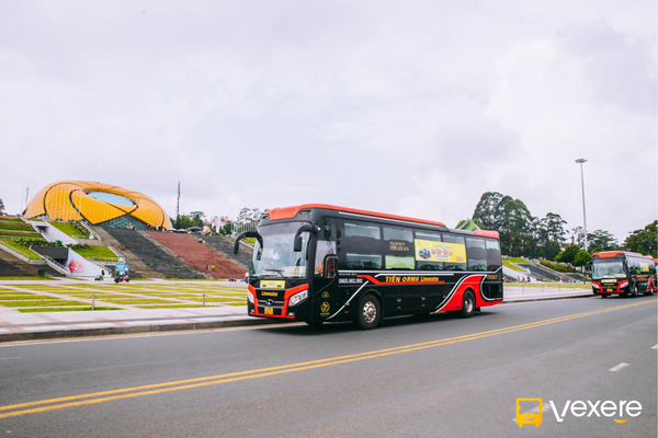 Xe giường nằm limousine có toilet: Tiến Oanh