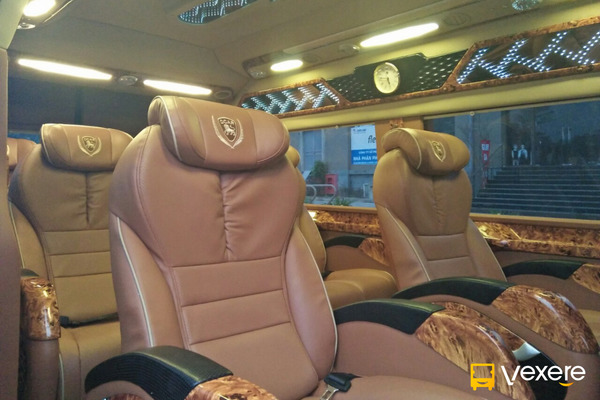 Nội thất hãng xe Dream Transport Limousine