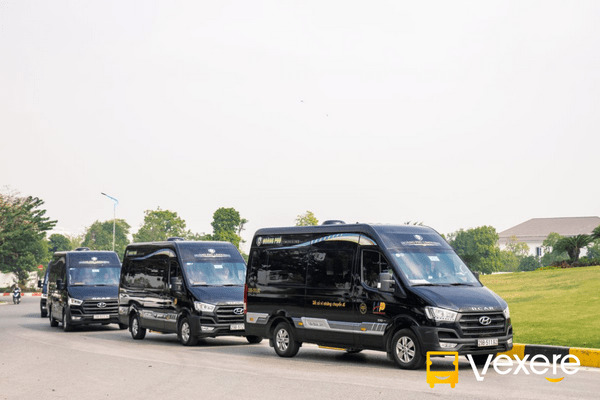 xe-limousine-cat-ba-ha-noi-hoang-phu-limousine