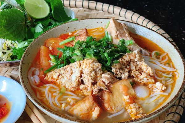 bún riêu bích đức trọng