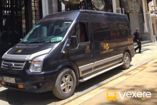 xe luxury van quảng ninh hà nội