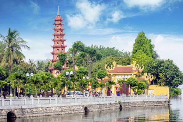 chùa trấn quốc hà nội