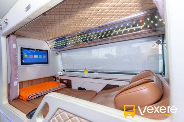 xe giường nằm limousine giáp diệp