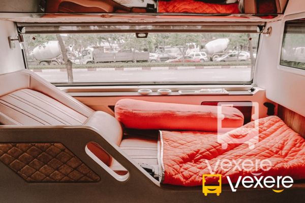 nội thất xe limousine mận vũ đi nghệ an