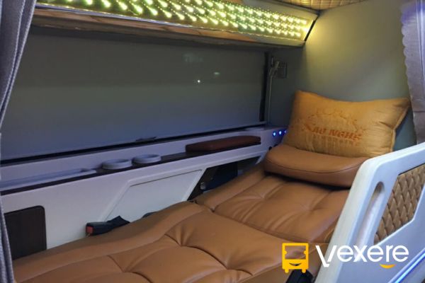 nội thất xe sao nghệ limousine đi nghệ an